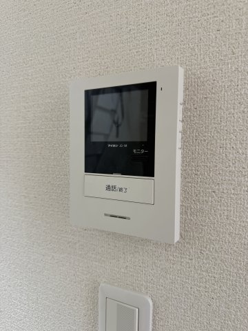 カーサビスタ横浜六浦のセキュリティ|モニタ付インターホンで安心♪