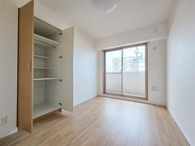 【洋室】 | サンクレイドル東海グランデ