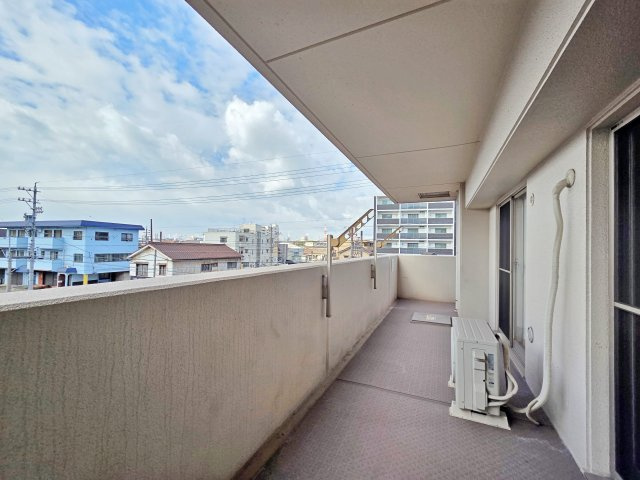 【バルコニー】 | サンクレイドル東海グランデ | リビング側