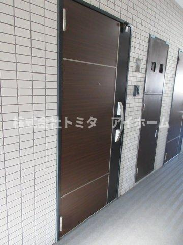 【エントランス】 | ※別部屋参考写真