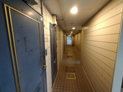 【その他】 | レオパレス日吉第１ | １階玄関側廊下
