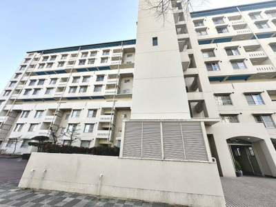 【外観】 | かもめ第二コーポ１４号棟 | スーパーナショナル南港店まで徒歩７分！デイリーカナートポートタウン店まで徒歩９分！毎日のお買い物に便利ですね♪その日の特売日などでスーパーを選べますね♪