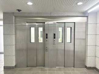 【その他共用部分】 | かもめ第二コーポ１４号棟 | 【エレベーター停止階です】エレベーターがあるので、上の階にも行きやすいですね！重い荷物の時にも安心です！