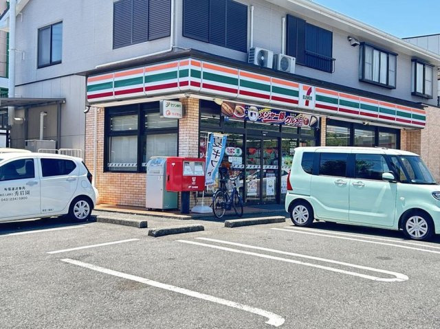 レオパレスブルーカナリアの周辺