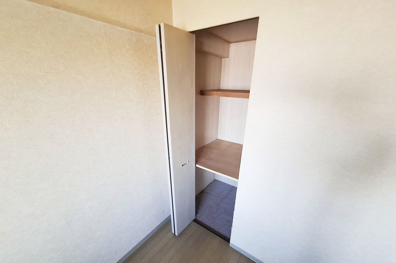 マスターズ・エル二色の浜の収納|洋室3：物入