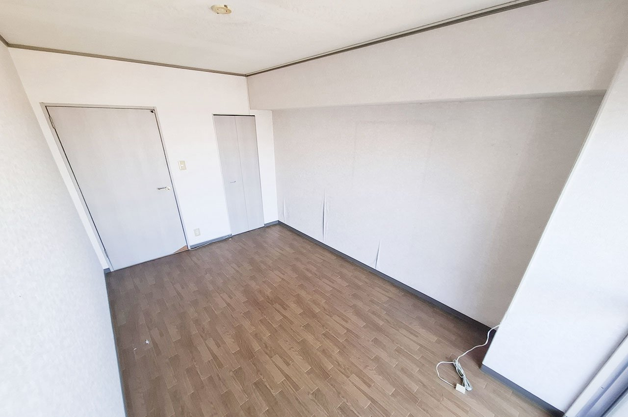 マスターズ・エル二色の浜の寝室|洋室1