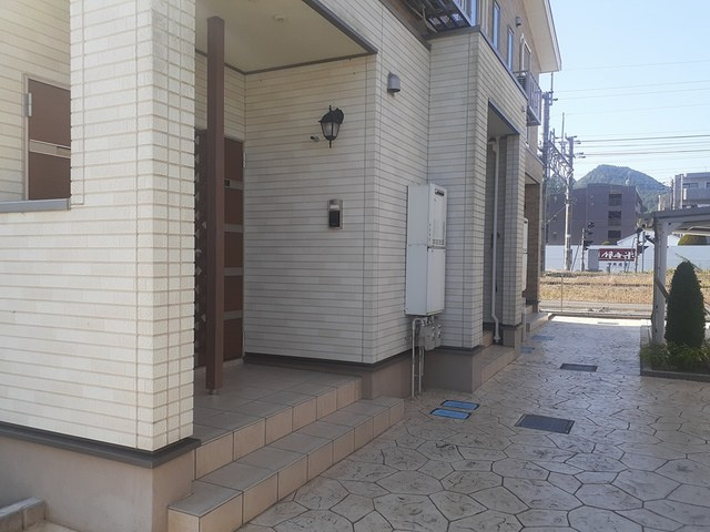 ラ　ビアンデ篠山Ⅰのエントランス
