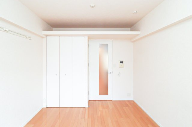 アレクサスラ・ストラーダ　７階の居間・リビング|別号室のものです。現状優先になります。