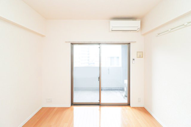 アレクサスラ・ストラーダ　７階の居間・リビング|別号室のものです。現状優先になります。