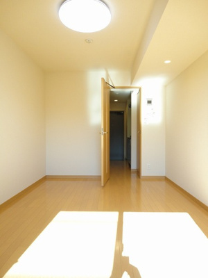 【居間・リビング】 | ルーブル小竹向原弐番館