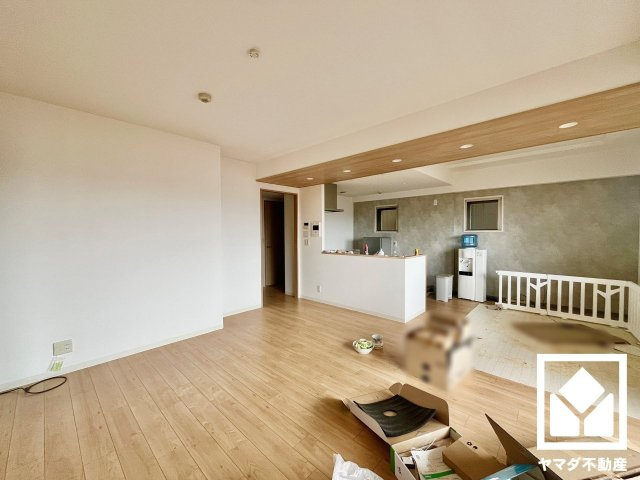 リーデンススクエア宇治伊勢田の居間・リビング