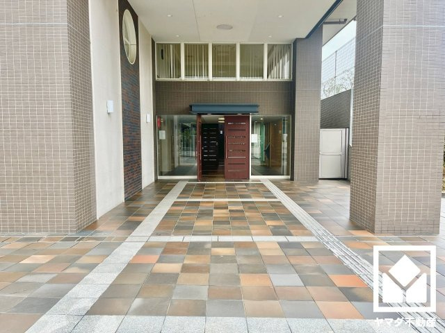 リーデンススクエア宇治伊勢田