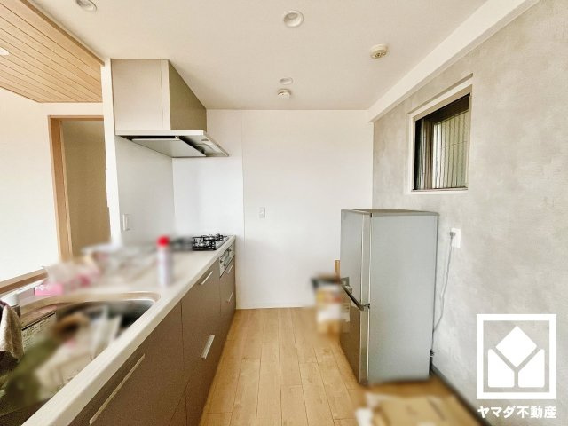 リーデンススクエア宇治伊勢田のキッチン