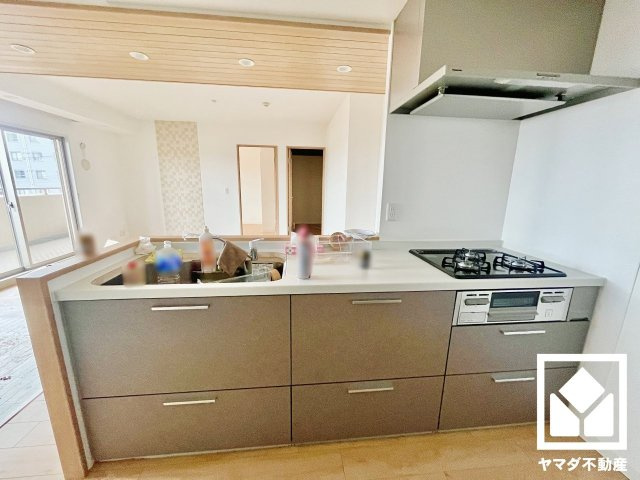 リーデンススクエア宇治伊勢田のキッチン