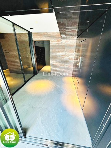 ORSUS清澄白河リバーフロントのエントランス