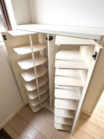 ビエノルースの収納|301号室の写真を使用しています。