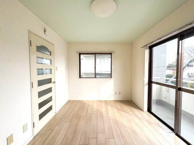 ビエノルースの内装|301号室の写真を使用しています。