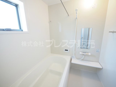 【浴室】 | 大和郡山市九条町の新築一戸建 全１１区画 | 現地写真（３号地浴室）浴室暖房乾燥機を標準装備！
