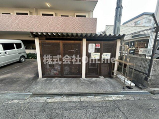 【エントランス】