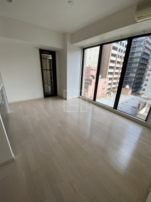 【居間・リビング】 | アルグラッド ザ・タワー心斎橋 | アルグラッド ザ・タワー心斎橋　リビング・ダイニングスペース