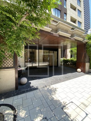 【エントランス】 | アルグラッド ザ・タワー心斎橋 | アルグラッド ザ・タワー心斎橋　エントランス