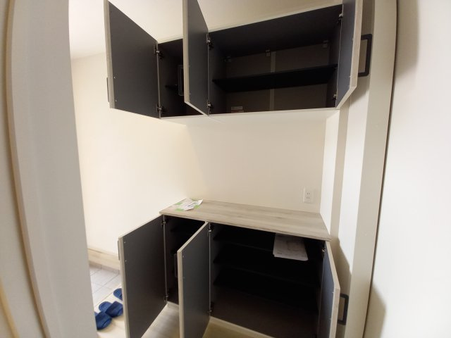 ひたちなか市武田1期の収納|シューズボックスは家族全員の靴が収納でき、いつでも玄関はすっきり！