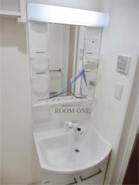 ＭＡＸＩＶ八王子ＤＵＥの洗面所|洗面台です。