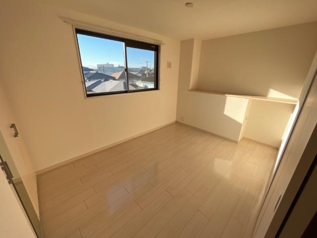 Albireo（アルヴィレオ）の寝室|北側洋室