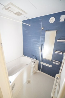 【浴室】 | ブルースカイ幸和Ⅱ | ※同物件・同タイプの写真です。
