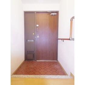 ハウス上野毛の玄関