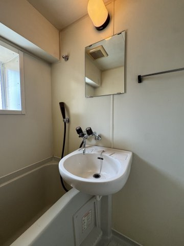 ベルズコート上沢の洗面所