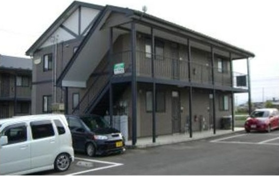 ラシーヌB棟の外観