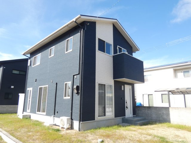今治市喜田村５丁目の中古一戸建