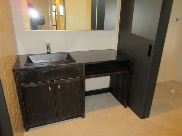 中古戸建　真亀5丁目の独立洗面台