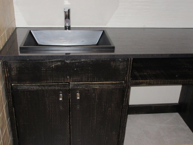 中古戸建　真亀5丁目の独立洗面台