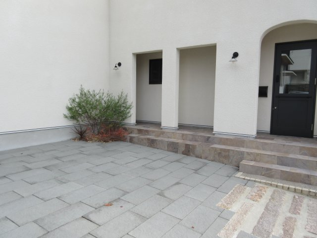 中古戸建　真亀5丁目の駐車場