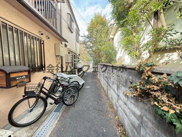 成田町戸建　賃貸の周辺