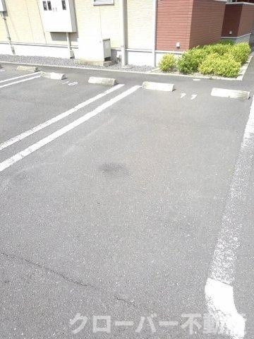 向日葵　Ａの駐車場