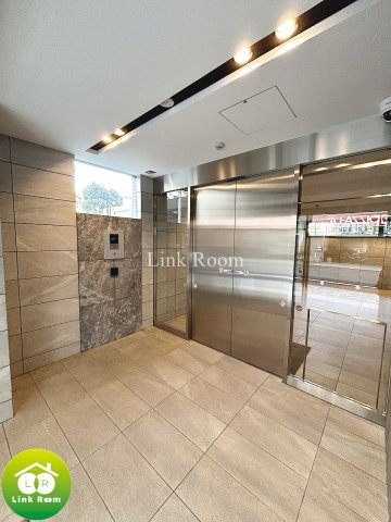 ルカナル門前仲町のエントランス