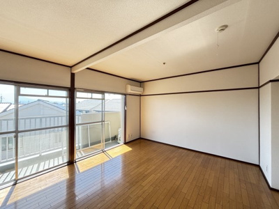 【居間・リビング】 | 茜屋マンション