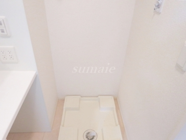 ヴィヴィアンの設備|洗濯機置場です☆