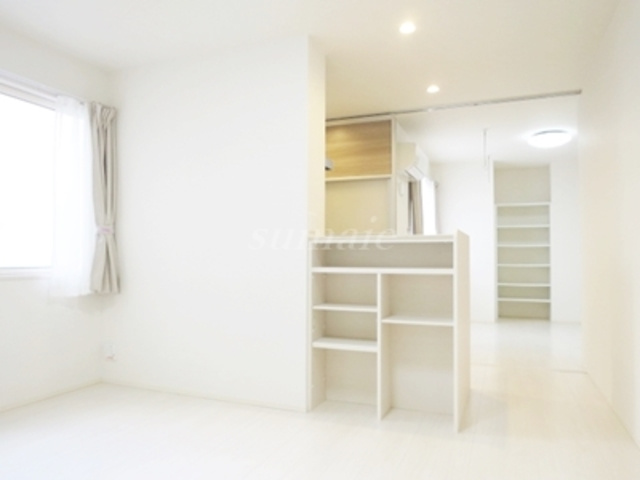 ヴィヴィアンの居間・リビング|LDです※カーテンは付きません。