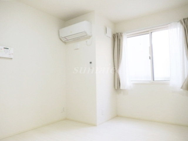 ヴィヴィアンの居間・リビング|LDです※カーテンは付きません。