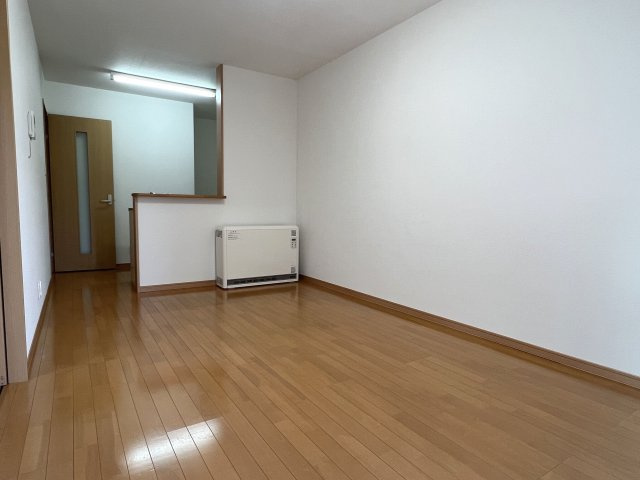 オーキッドBの居間・リビング|LDK11帖