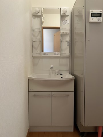 オーキッドBの洗面所|洗髪洗面化粧台