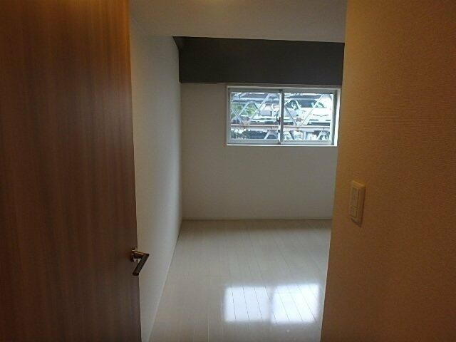 Ｒａｆｆｉｎｅ　雷門の寝室