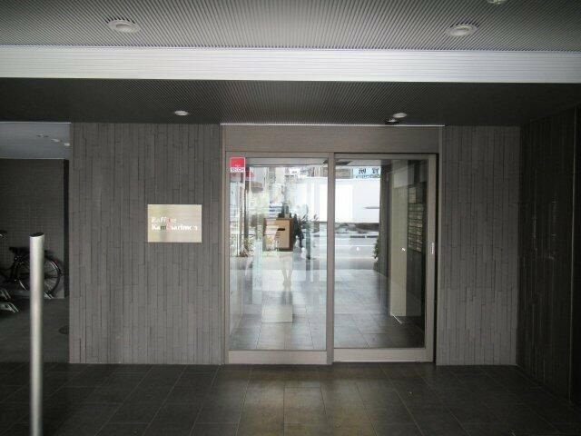 Ｒａｆｆｉｎｅ　雷門のエントランス