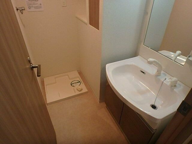 Ｒａｆｆｉｎｅ　雷門の洗面所