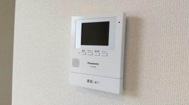 セレスティア北小岩のセキュリティ|★TVモニター付きインターホン付きです★