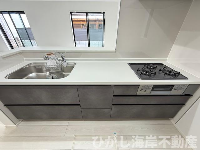 平塚市東中原2丁目　新築戸建　全3棟のキッチン|システムキッチン